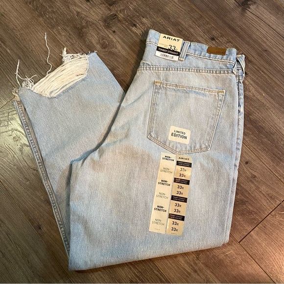 NWT Ariat jeans Mykonos ultra high rise Tom boy distressed jeans 33 reg - Picture 7 of 16
